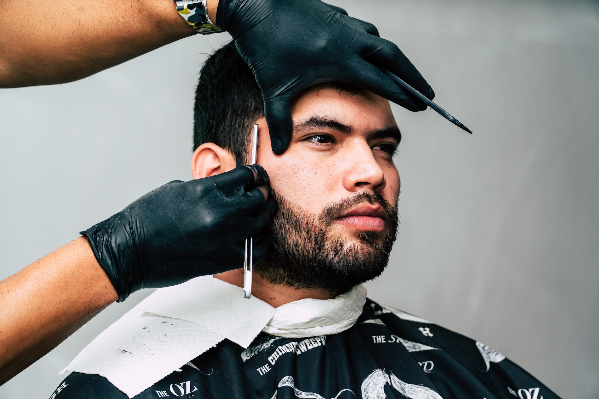 Industry Barbers: Mastering the Art of Fashionable Beard and Haircare for All